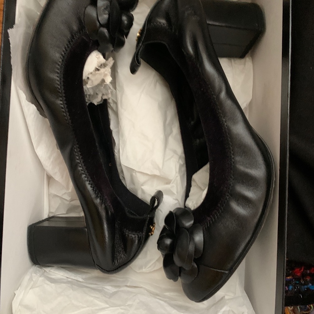 Chanel pumps